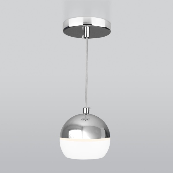 Подвесной светодиодный светильник Elektrostandard DLS023 9W 4200K белый/хром a047803