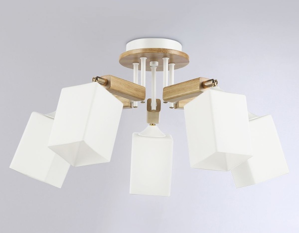 Потолочная люстра Ambrella light Traditional TR9518