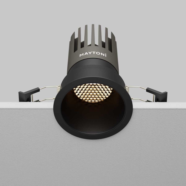 Встраиваемый светильник Maytoni Technical DL118-15W-3K-B