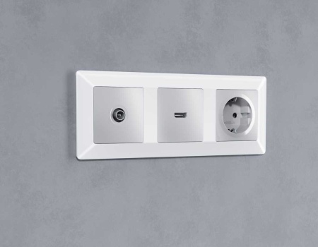 Лицевая панель розетки AMBRELLA VOLT AP4060