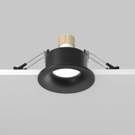 Встраиваемый светильник Maytoni Technical DL027-GU10-B