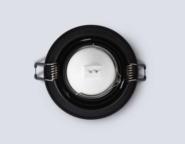 Светильник встраиваемый Ambrella Light TN102824