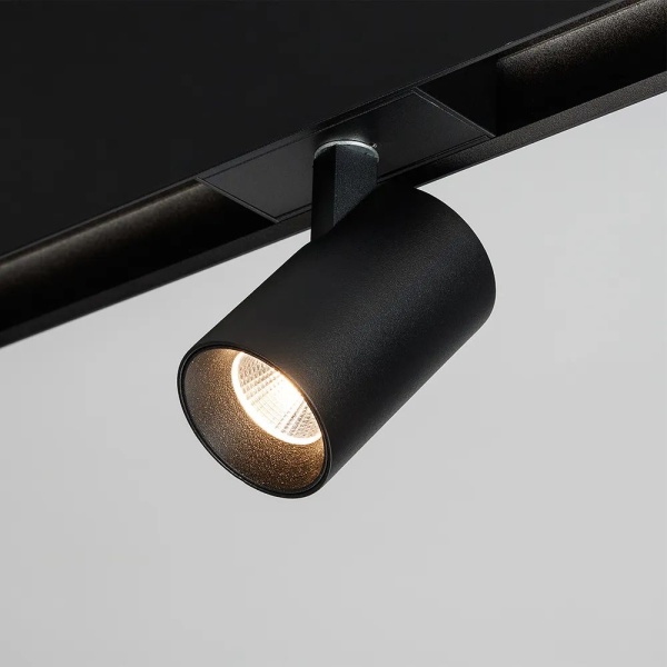 Трековый светодиодный светильник Arlight Mag-Spot-45-R85-7W Warm3000 046588