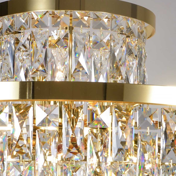 Люстра Reluce 03006-0.4-09 DN