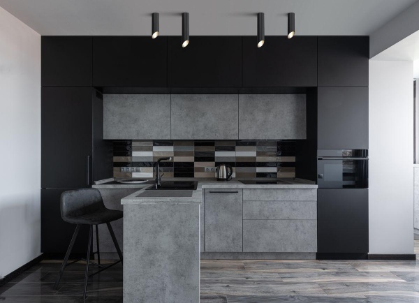 Потолочный светильник Maytoni Technical Lipari C026CL-01B