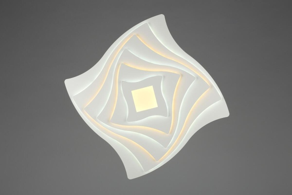 Потолочная светодиодная люстра Omnilux Benevello OML-07807-248