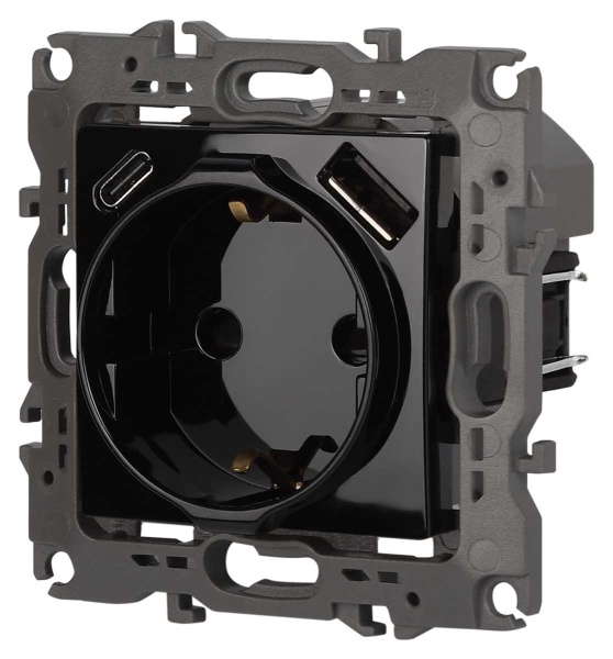 Розетка ЭРА Серия 12 12-4108-06 2P+E 16A-250В со шторками с USB type-A+C 5В-3А чёрный Б0067746