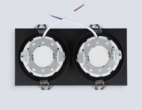 Светильник встраиваемый Ambrella Light TN6615